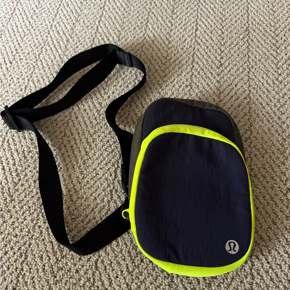 lululemon athletica Belt Bag in Black and Neon Yellow